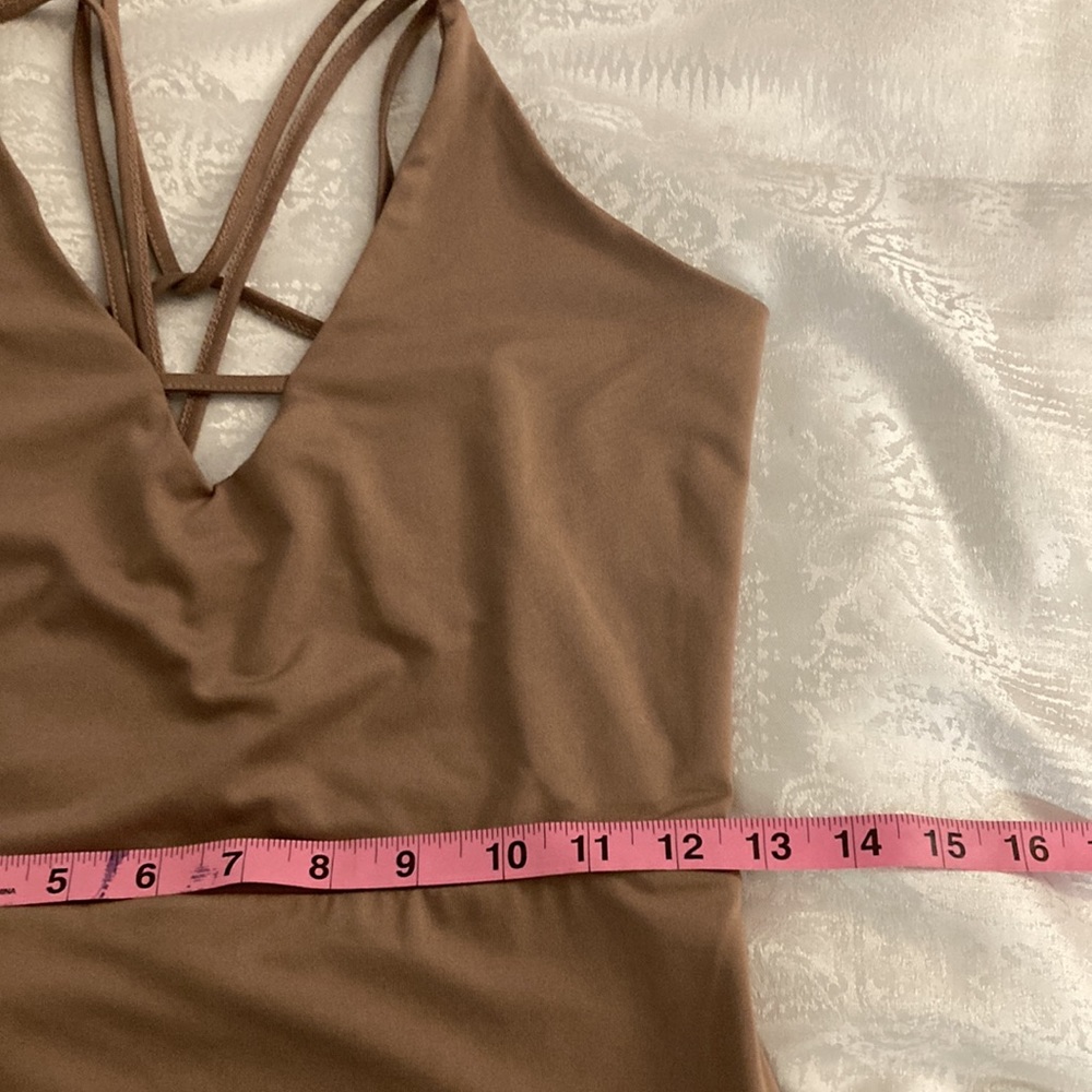 Bear Dance cut out dress - Picture 8 of 11